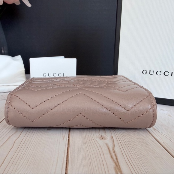 Gucci GG Marmont Small Wallet Taupe - Picture 6 of 10